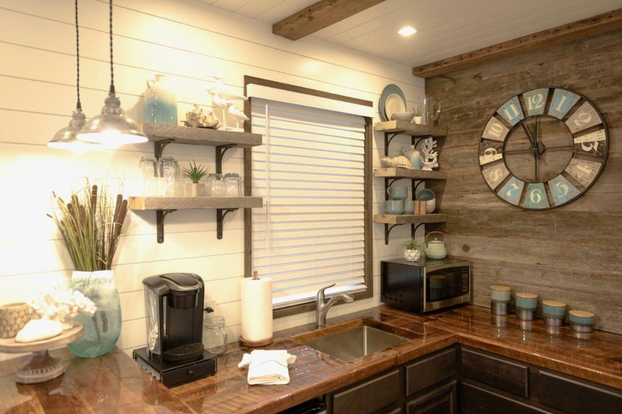 The Shoreline Container 12 Min To Magnolia Silos And Baylor Holiday home